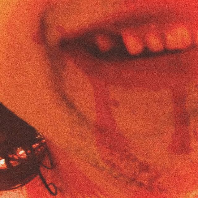 Roach - 'may (I'm miserable)' [Ringtone]