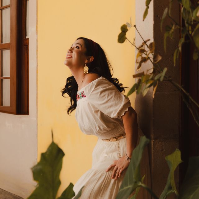 Estefi Macias - 'sueña' [Ringtone]