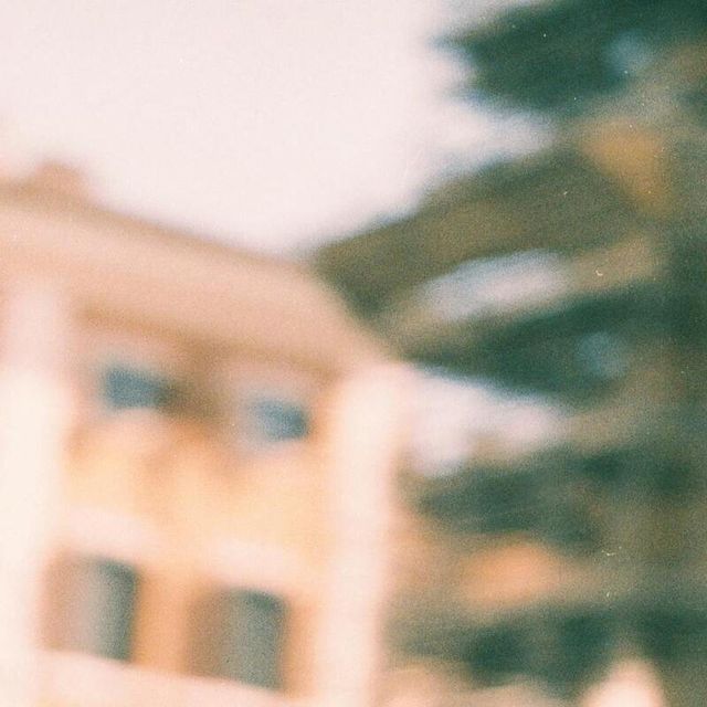 My second guess - 'Be on hold' [Ringtone]