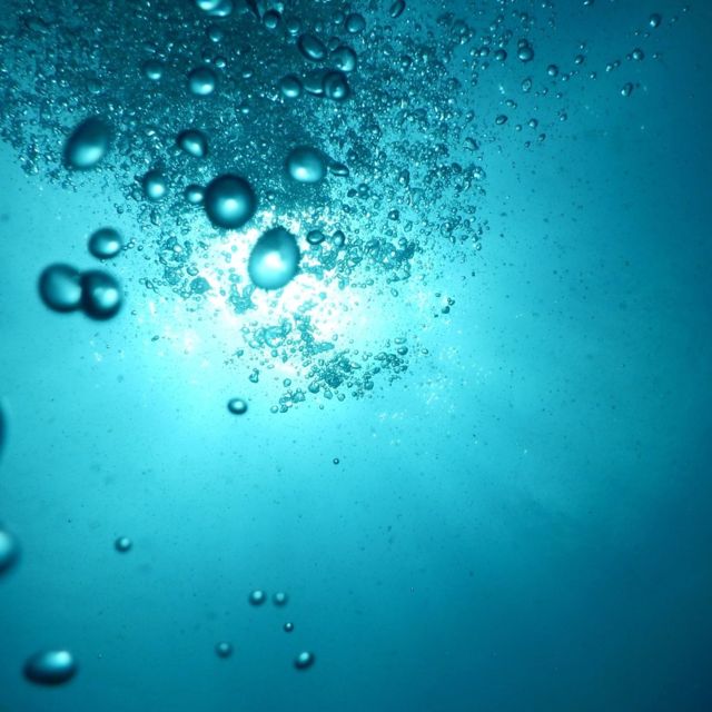 Station 16 - 'Dreaming in the Deep End of the Ocean' [Ringtone]