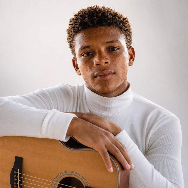 Tariq de Jesus - 'Santo é o Teu nome' [Ringtone]