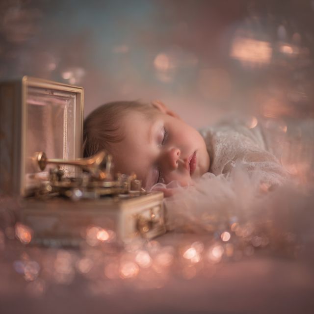 TinyTunes - 'Brahms Lullaby (Music Box Version)' [Ringtone]