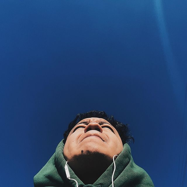 Vshe - 'thesis' [Ringtone]