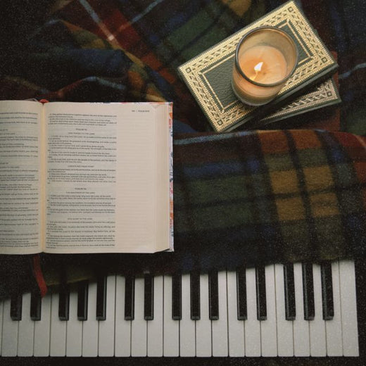 Xenia Apostolov - 'Sunday Night Sessions IX' [Ringtone]